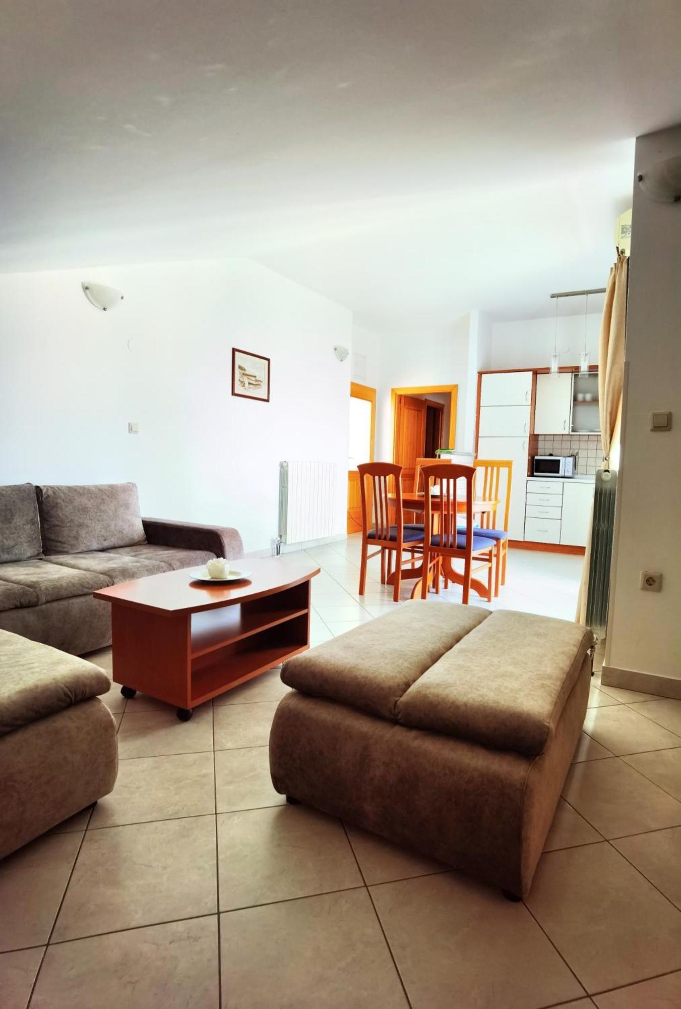 Apartment Skaline Malinska Quarto foto